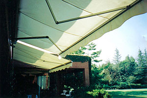 300x200_retractil_2 300x200_retractil_2